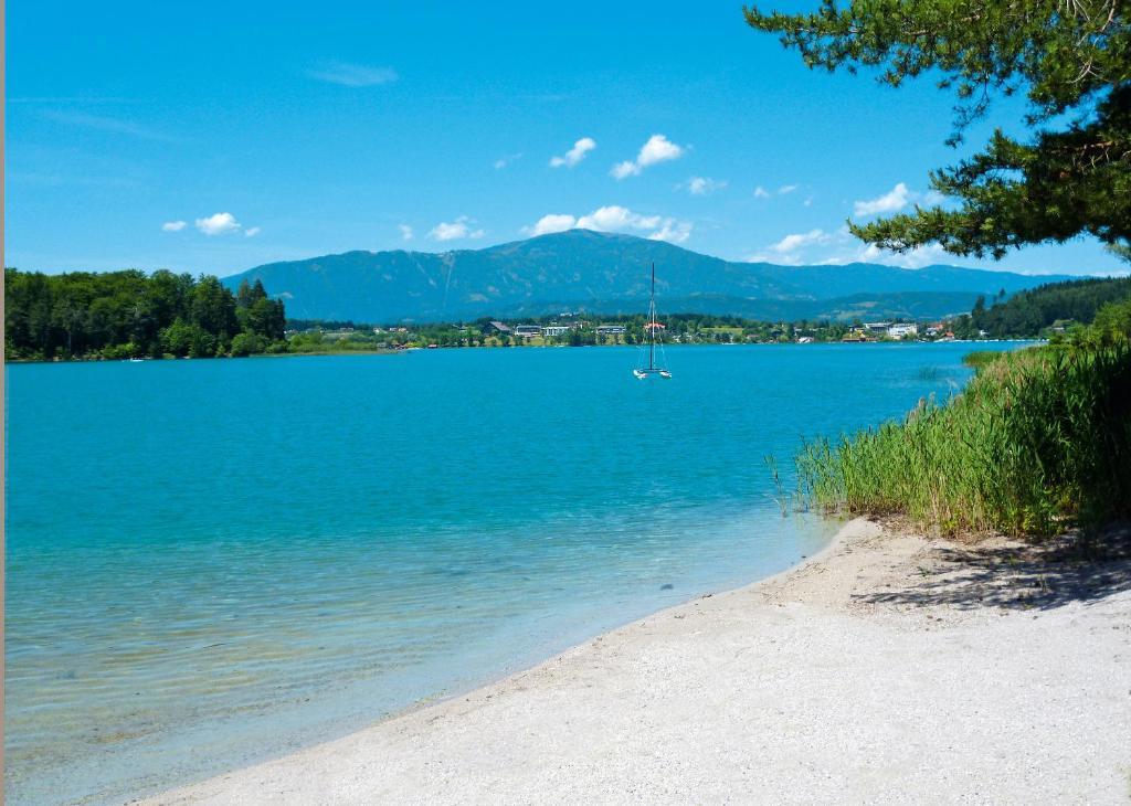 Pension Stissen Haus Am See Faak am See Luaran gambar